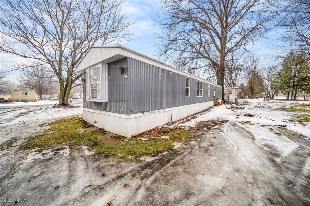 3583 Austin Road, Unit 27 Geneva, OH 44041 - Photo 5 of 23