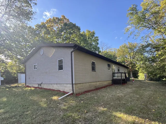 $249,000 | 10315 East County 14 Highway, Lewistown, IL 61542