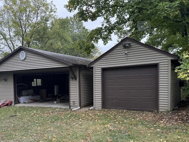 a view of a entryway