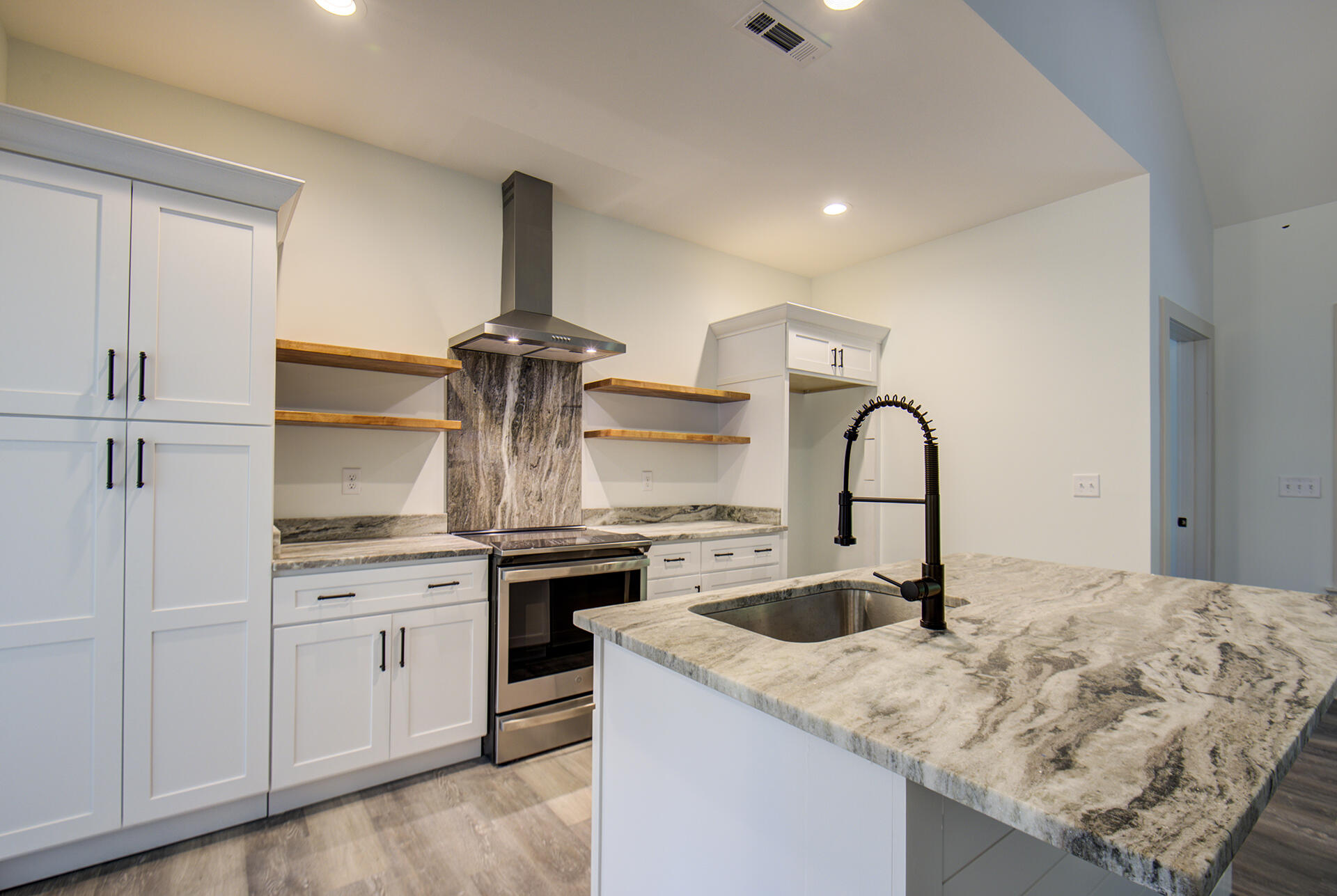 7391 Three Notch Road Ringgold, GA 30736 - Photo 9 of 43 Leather finish granite