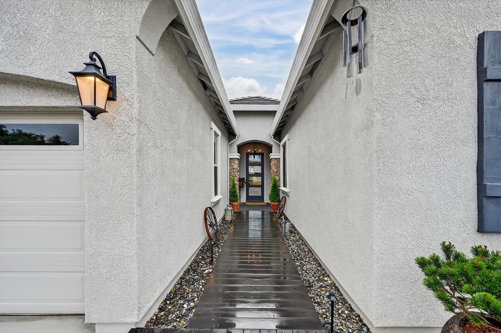 3900 Fenway Circle Rocklin, CA 95677 - Photo 10 of 57