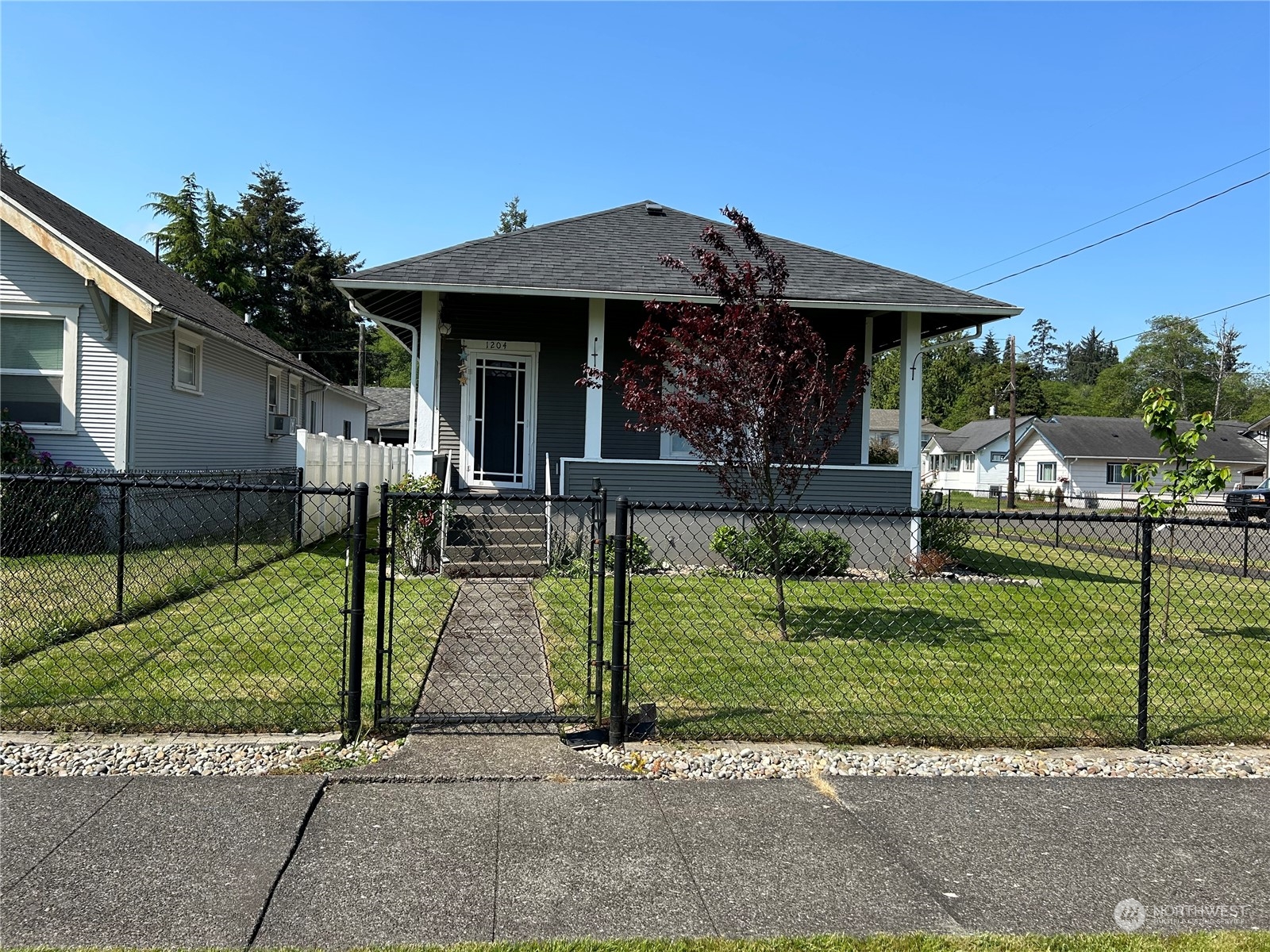 1204 5th Street Cosmopolis, WA 98537 - Photo 2 of 21 Gallery Image 2