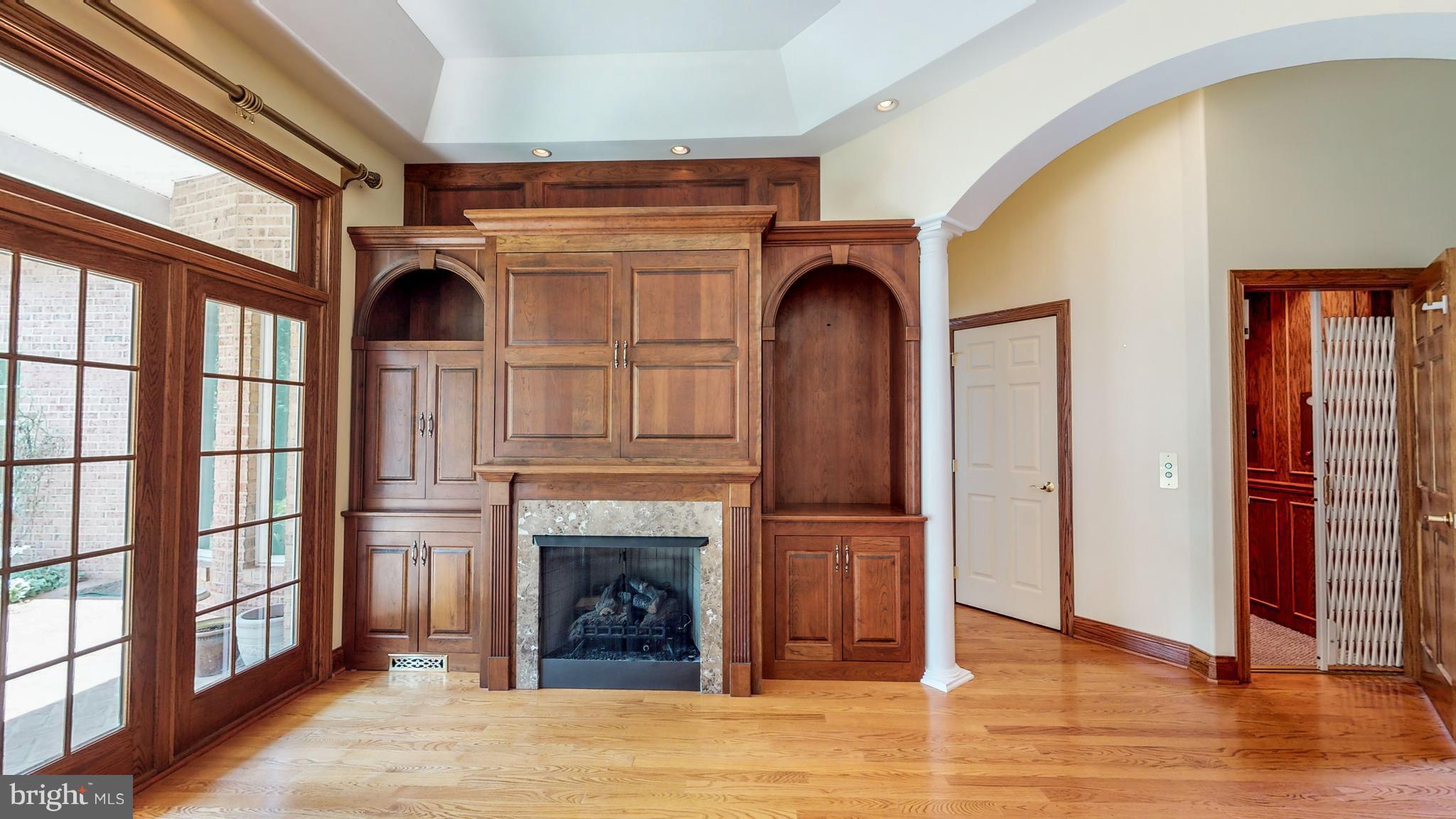 275 Locust Dale Road Front Royal, VA 22630 - Photo 5 of 41 Cherry built-ins and gas fireplace
