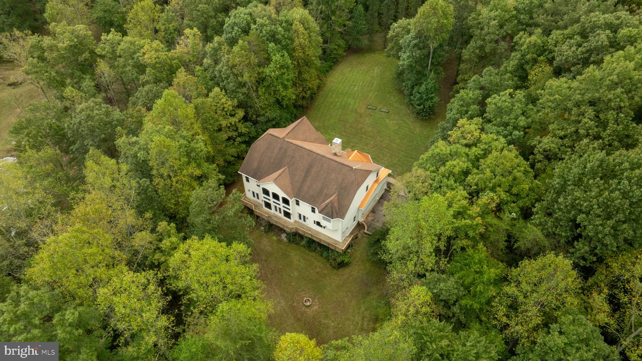 8426 Out Back Road Spotsylvania, VA 22551 - Photo 10 of 90 Gallery Image 10