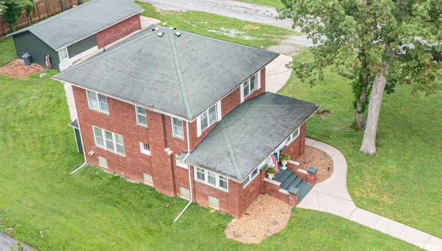 $339,000 | 1800 Franklin Avenue, Mount Vernon, IL 62864