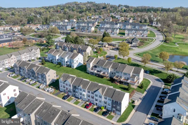 $309,900 | 1272 Elderslie Lane, Unit 92, York, PA 17403
