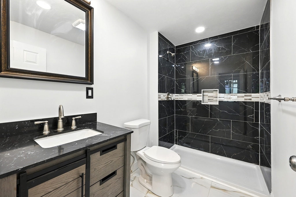 163 Thompson Street Springfield, MA 01109 - Photo 19 of 40 Gallery Image 19