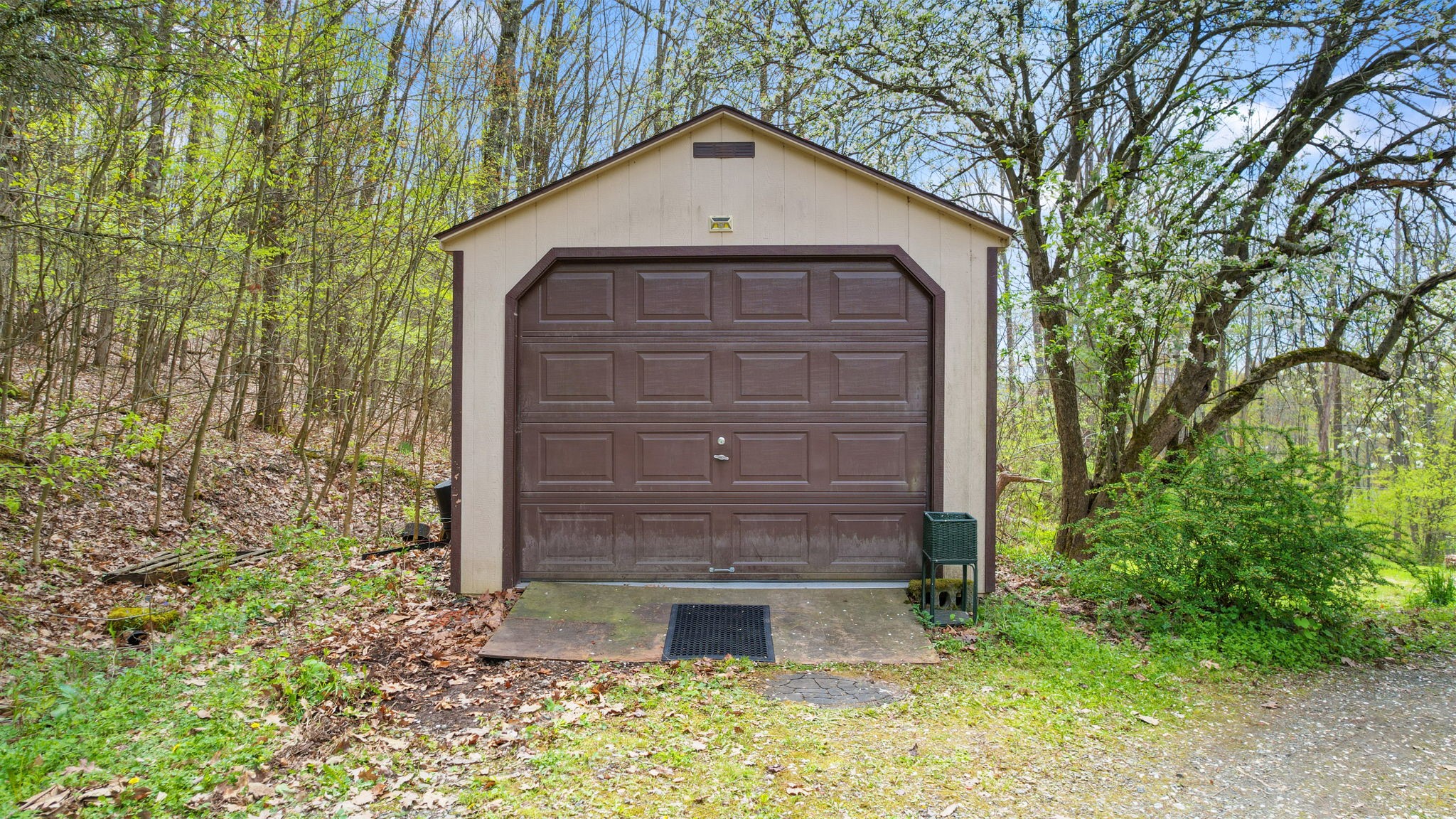 704 Powderhouse Road Vestal, NY 13850 - Photo 46 of 48