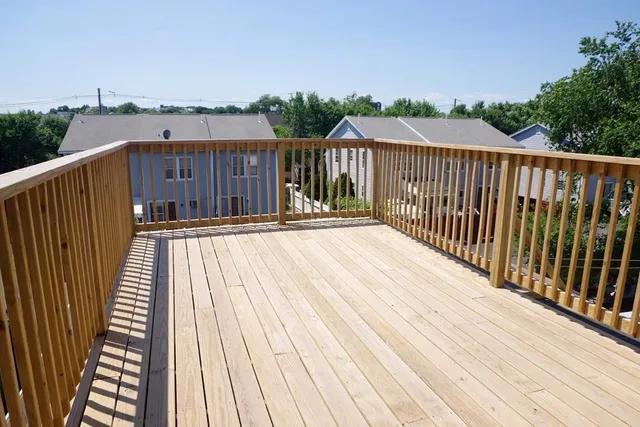 $4,100 | 6 Florence Street, Unit 2, Somerville, MA 02145