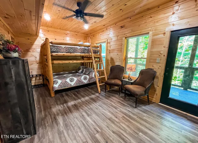 $699,900 | 866 Cabin Creek Way, Sevierville, TN 37862