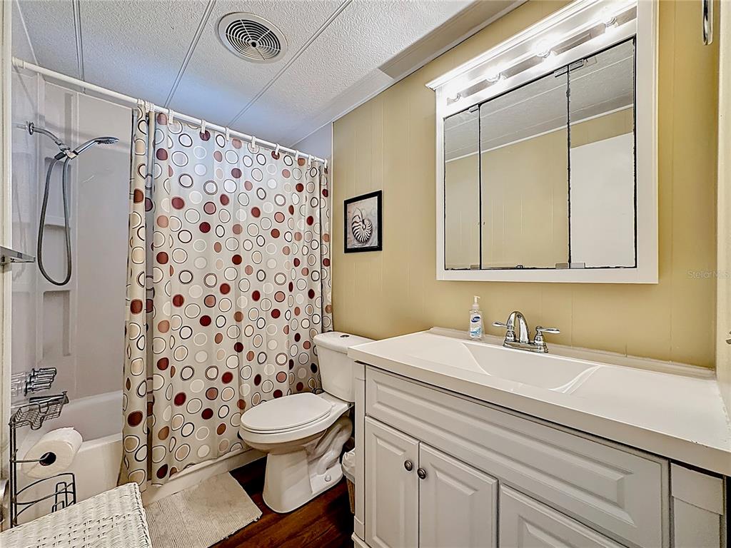 80 Del Rio Drive Palmetto, FL 34221 - Photo 20 of 30