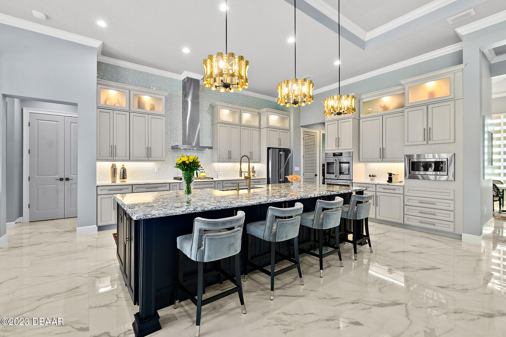 1019 Sudbury Lane Ormond Beach, FL 32174 - Photo 19 of 94 Custom Light Fixtures