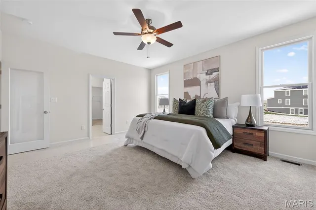 $633,965 | 210 Marais Temps Clair Drive, St. Charles, MO 63301