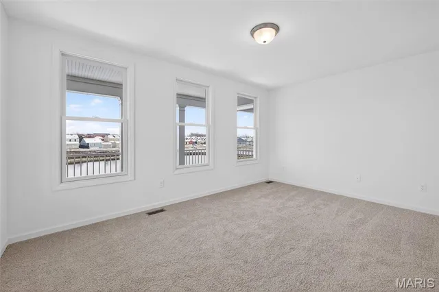 $633,965 | 210 Marais Temps Clair Drive, St. Charles, MO 63301