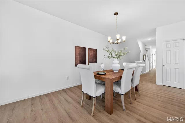 $633,965 | 210 Marais Temps Clair Drive, St. Charles, MO 63301