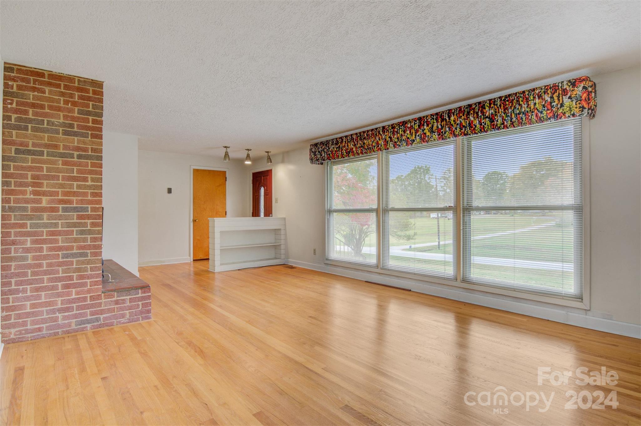 5692 Lee Cline Road Conover, NC 28613 - Photo 7 of 36 Gallery Image 7