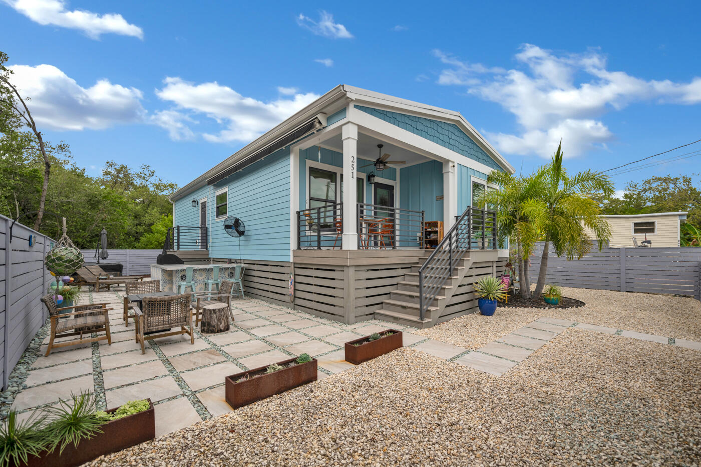 251 Cuba Road Tavernier, FL 33070 - Photo 26 of 37 Side