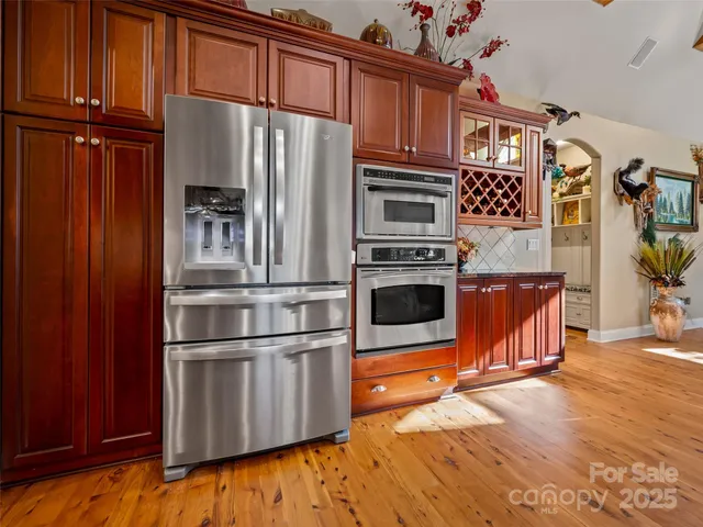 $1,675,000 | 149 Thrashing Rock Drive, Hendersonville, NC 28739