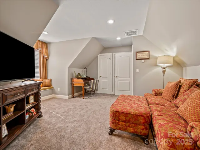 $1,675,000 | 149 Thrashing Rock Drive, Hendersonville, NC 28739