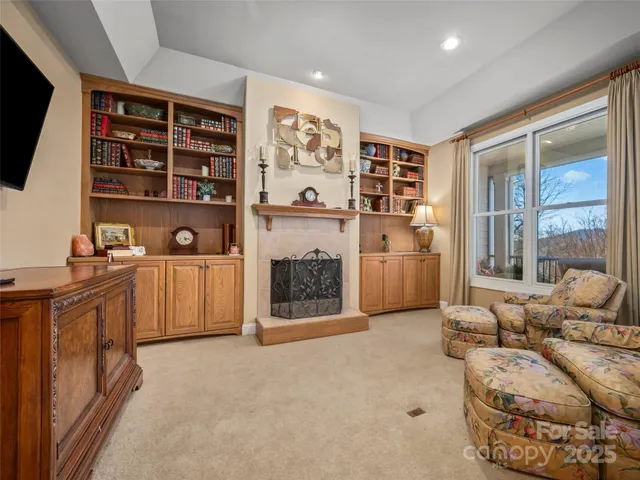 $1,675,000 | 149 Thrashing Rock Drive, Hendersonville, NC 28739