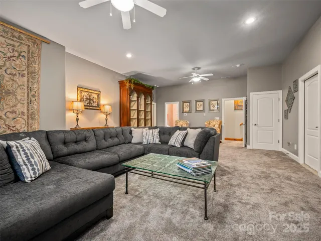 $1,675,000 | 149 Thrashing Rock Drive, Hendersonville, NC 28739