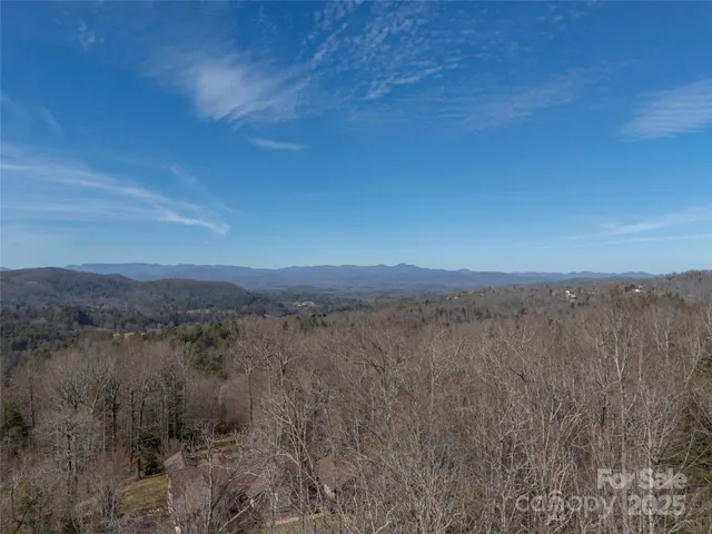 $1,675,000 | 149 Thrashing Rock Drive, Hendersonville, NC 28739