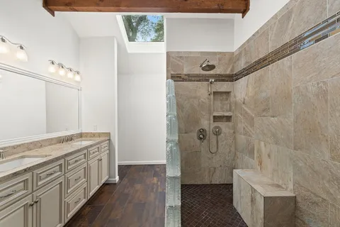 $515,000 | 130 Deerfield Cove, Lakeway, TX 78734