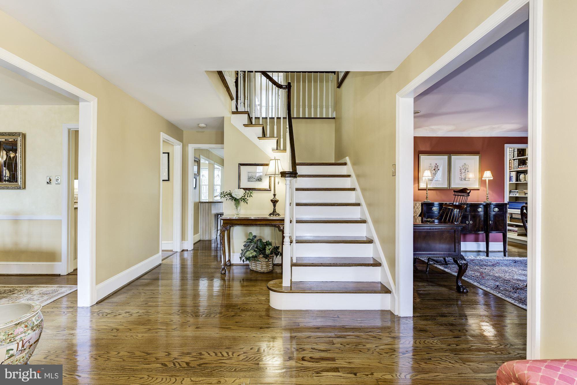 424 Sentinel Road Moorestown, NJ 08057 - Photo 2 of 28