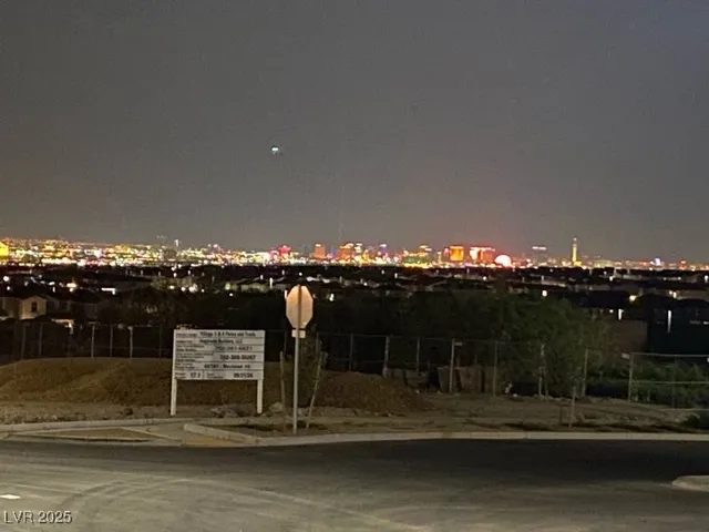 $2,050 | 2757 Abrantes Place, Henderson, NV 89044