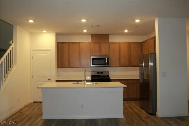 $2,050 | 2757 Abrantes Place, Henderson, NV 89044