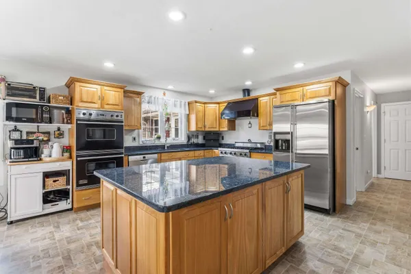 $799,500 | 343 NW Road, Canterbury, NH 03224