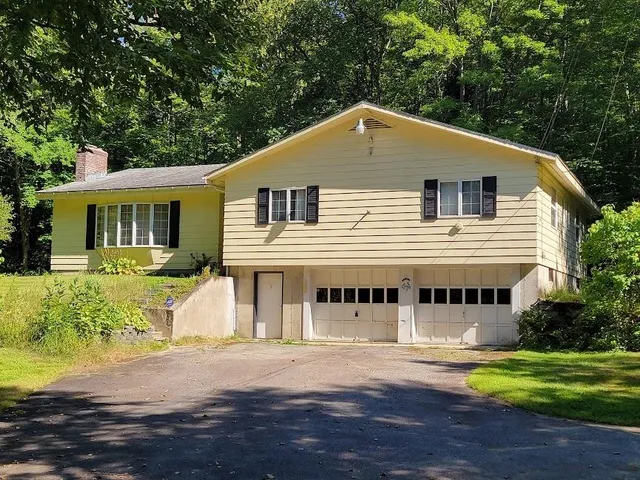 $323,900 | 413 Lancaster Road, Northumberland, NH 03582