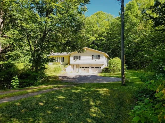 $323,900 | 413 Lancaster Road, Northumberland, NH 03582