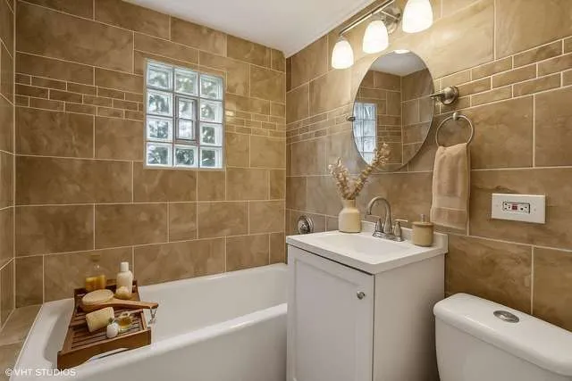 $340,000 | 642 East 90th Street, Chicago, IL 60619