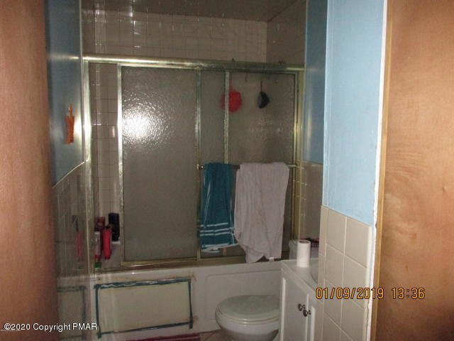 810 Trafalgar Road Tobyhanna, PA 18466 - Photo 5 of 9 5