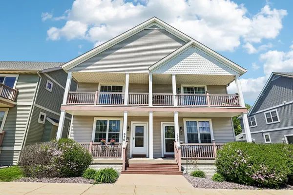 $359,900 | 976 Stonehaven Drive, Sun Prairie, WI 53590