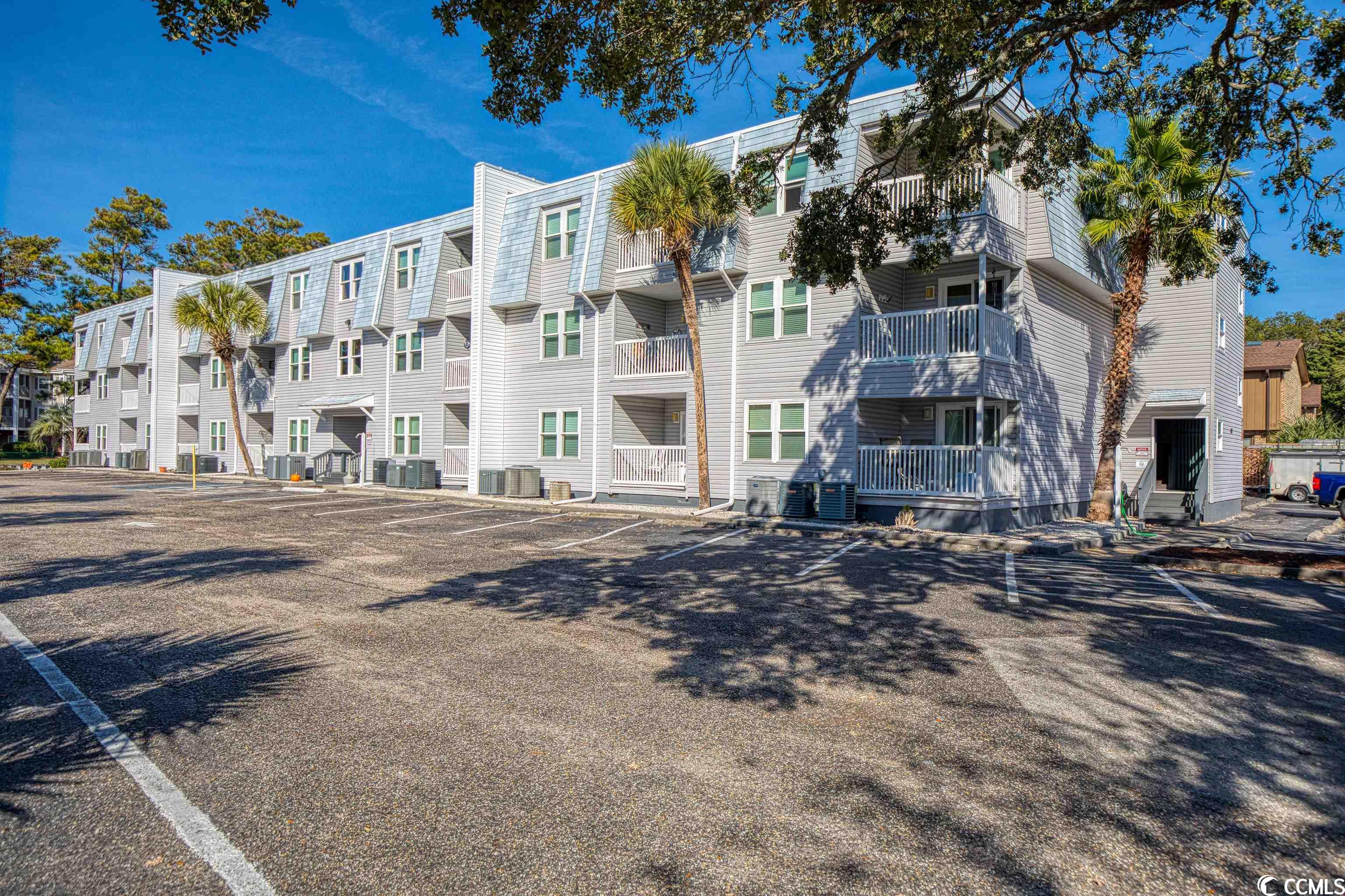 401 North Hillside Dr Unit 1K  