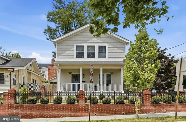 $975,000 | 2700 4th Street Northeast, Washington, DC 20002