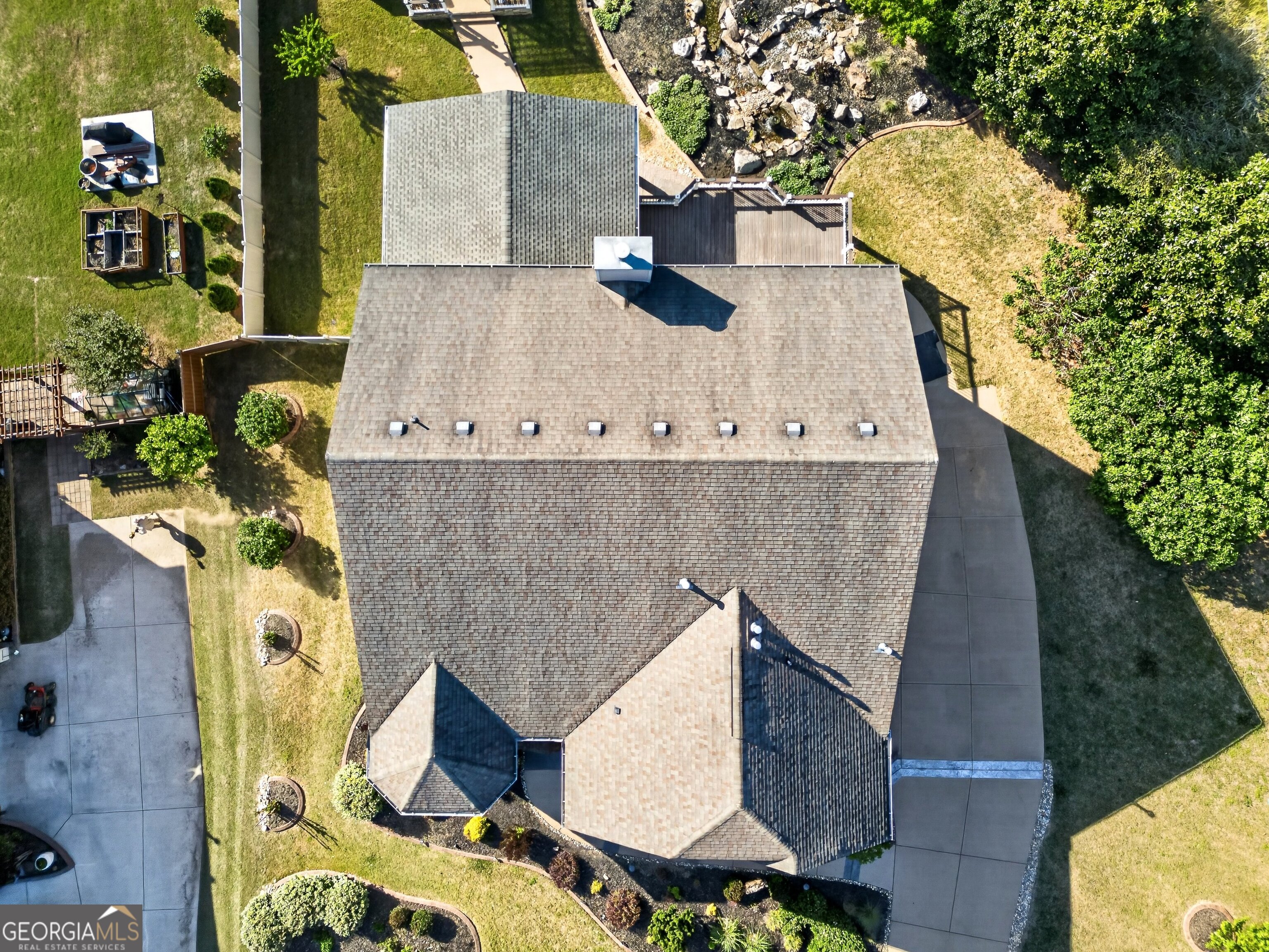 215 Legends Drive Fayetteville, GA 30215 - Photo 7 of 86