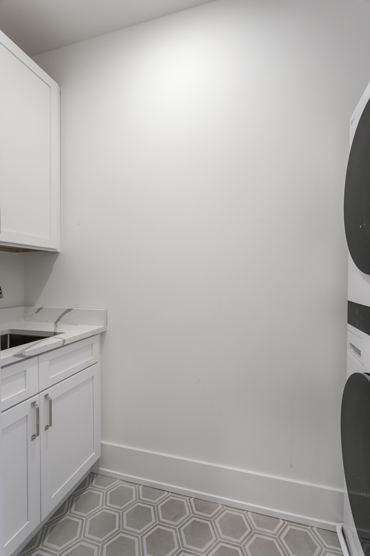 3740 North Racine Avenue, Unit 1 Chicago, IL 60613 - Photo 27 of 40