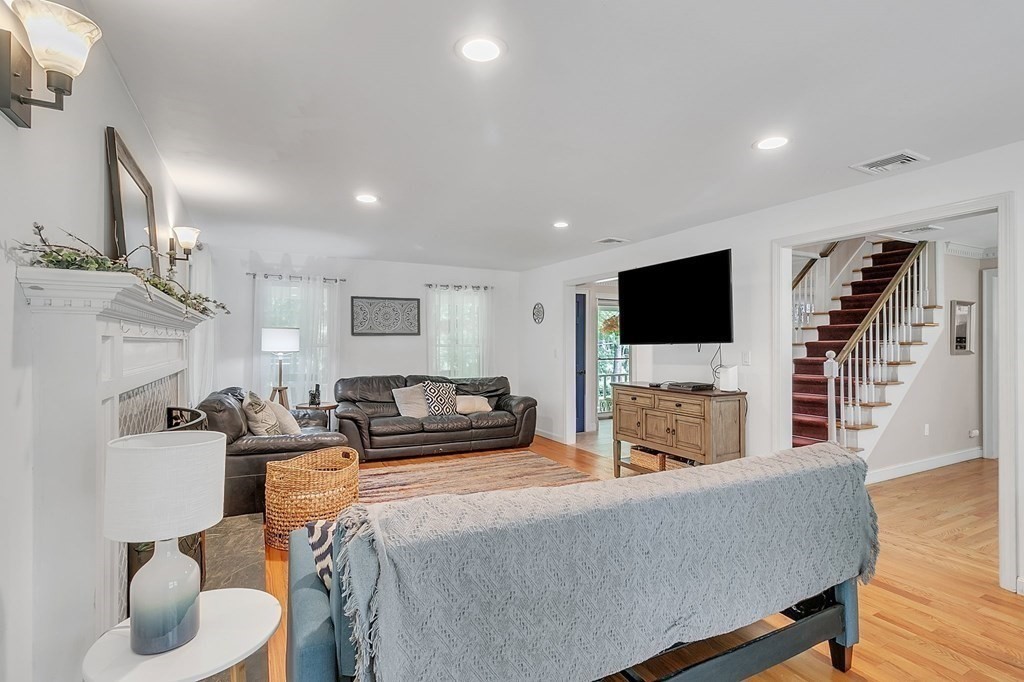 204 Hillside Road Southwick, MA 01077 - Photo 22 of 41 Gallery Image 22