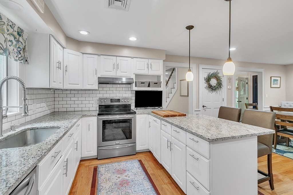 204 Hillside Road Southwick, MA 01077 - Photo 31 of 41 Gallery Image 31