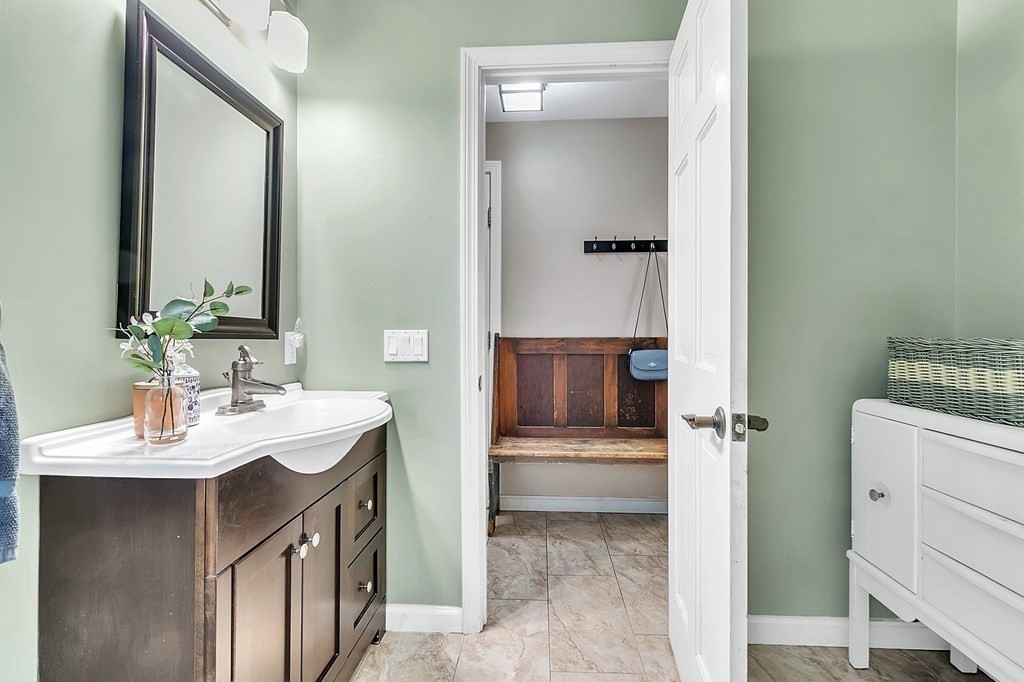 204 Hillside Road Southwick, MA 01077 - Photo 34 of 41 Gallery Image 34