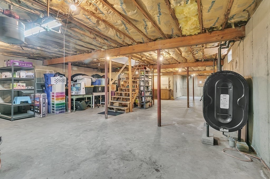 204 Hillside Road Southwick, MA 01077 - Photo 36 of 41 Gallery Image 36