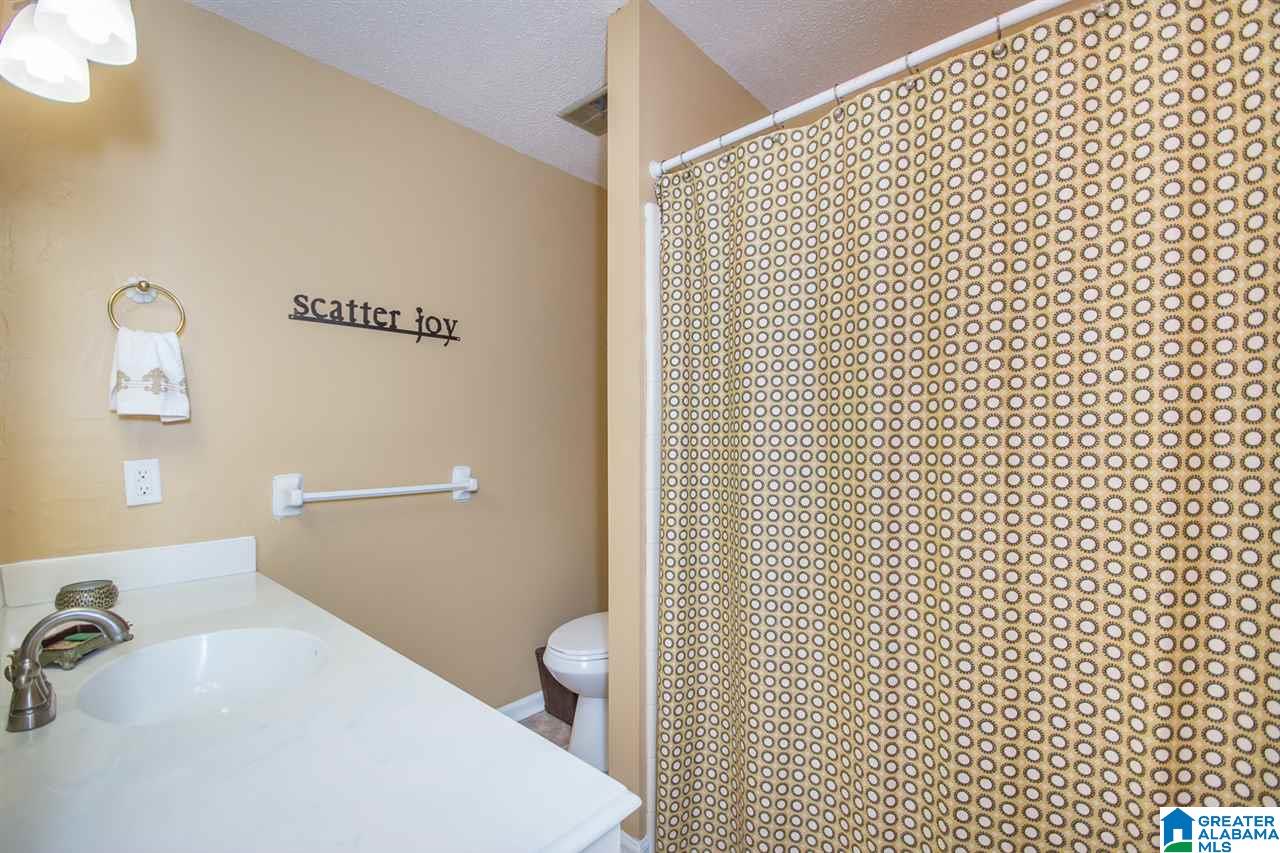 2418 Rockcreek Road Birmingham, AL 35226 - Photo 17 of 32