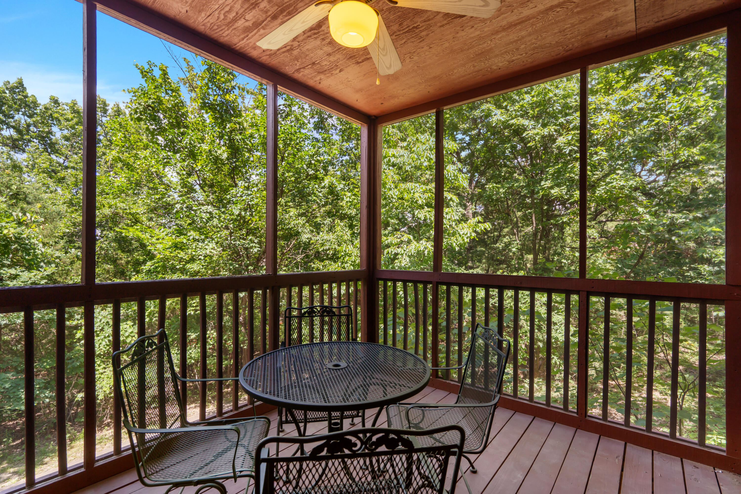 238 Oakridge Road Branson, MO 65616 - Photo 1 of 21 238 Oakridge Road