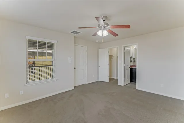 $1,650 | 4609 Esper Lane, Unit 323, Austin, TX 78725