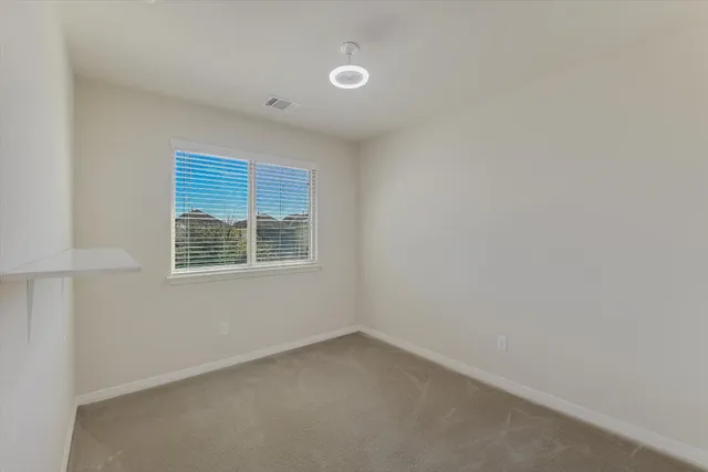 $1,650 | 4609 Esper Lane, Unit 323, Austin, TX 78725