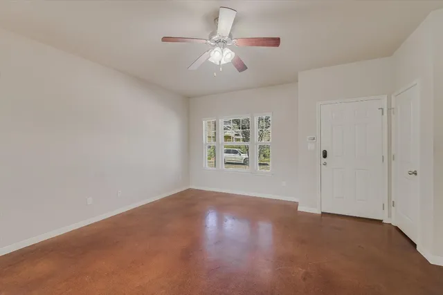 $1,650 | 4609 Esper Lane, Unit 323, Austin, TX 78725