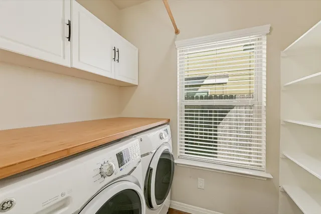 $1,650 | 4609 Esper Lane, Unit 323, Austin, TX 78725